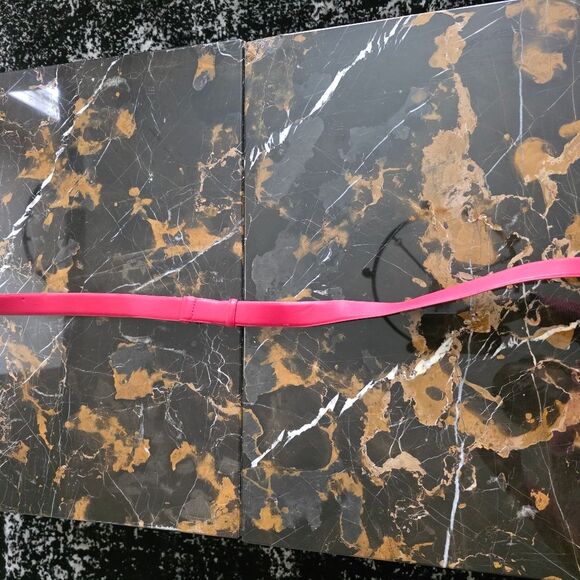 Via Spiga Genuine Leather Red Belt Adjustable Womens Size M/L Hook Front NWT - Picture 6 of 12